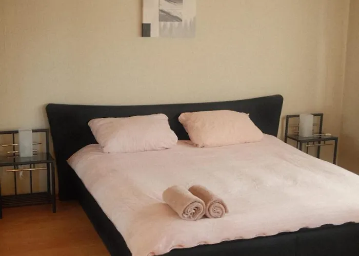 בית הארחה Zum Waldrand *