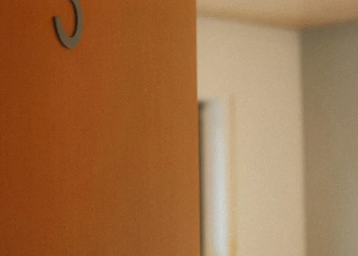 Zum Waldrand בית הארחה