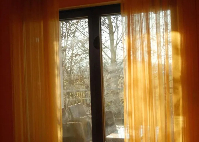 Zum Waldrand * זינסהיים